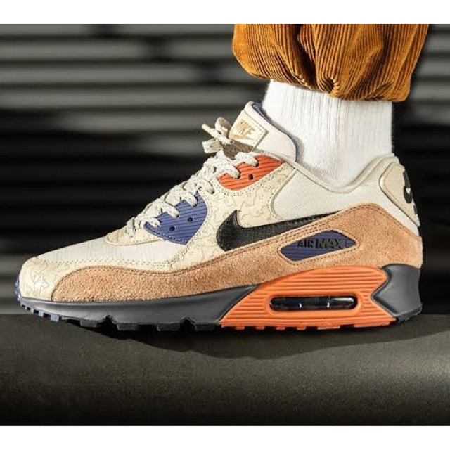 NIKE(ナイキ)の【人気完売モデル】エアマックス 90 28.0 airmax 90 nike メンズの靴/シューズ(スニーカー)の商品写真