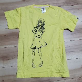 キューン(CUNE)のCUNE 女の子とうさぎ XS 黄色(Tシャツ/カットソー(半袖/袖なし))