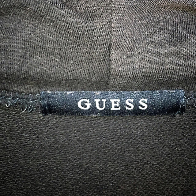 【激レア1点物】GUESS エンボスロゴ フーディー【ブリーチリメイク】