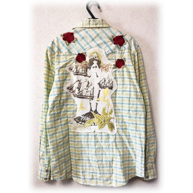 LGB(ルグランブルー)のアパートメント チェックシャツ 女の子デザイン バラ 刺繍 インポート メンズのトップス(シャツ)の商品写真