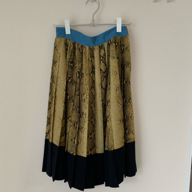 STUDIOUS(ステュディオス)のUNITED TOKYO スカート レディースのスカート(ひざ丈スカート)の商品写真