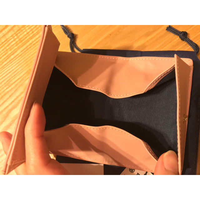 Russet(ラシット)のrusset  ラシット 財布　二つ折り グレー×ピンク レディースのファッション小物(財布)の商品写真