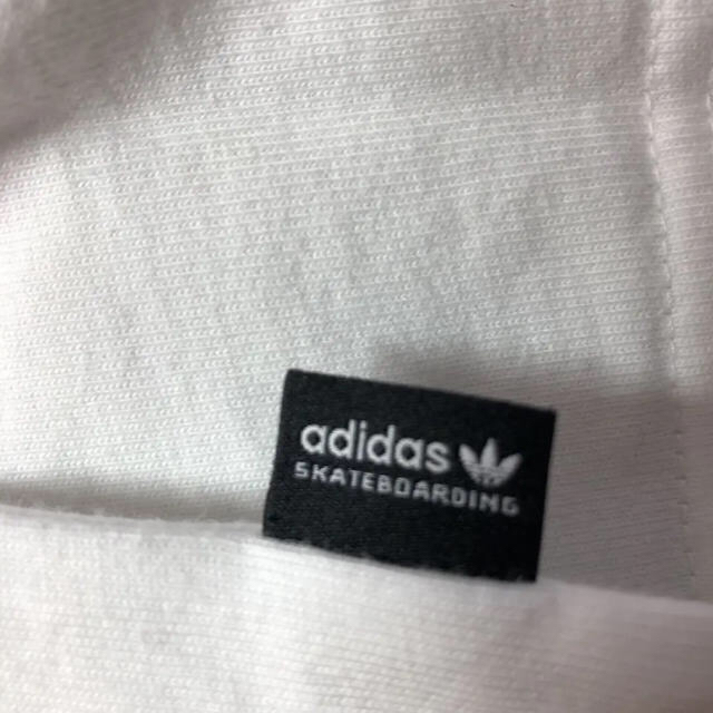 adidas(アディダス)のadidas Tシャツ メンズのトップス(Tシャツ/カットソー(半袖/袖なし))の商品写真