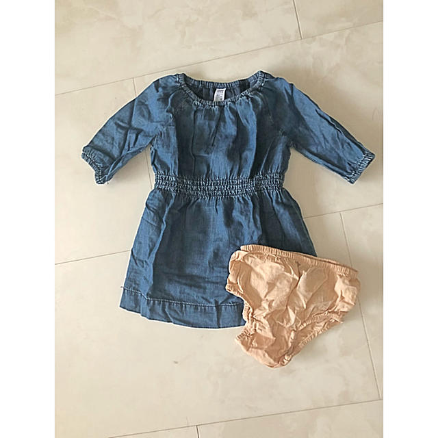 babyGAP(ベビーギャップ)のbaby gap デニムワンピース　ブルマ付き　80 キッズ/ベビー/マタニティのベビー服(~85cm)(ワンピース)の商品写真