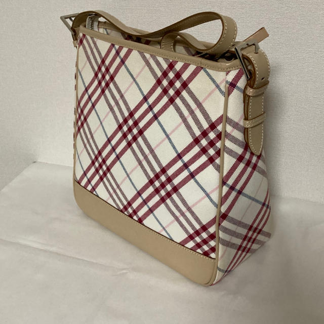 【送料0円】 BURBERRY - アキ様専用：バーバリーロンドン ショルダーバッグ ショルダーバッグ - covid19.ins.gov.mz