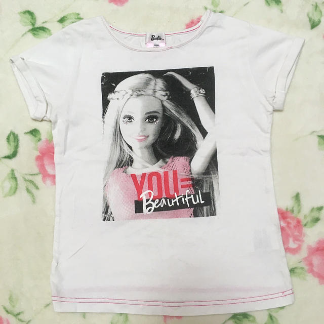 Barbie(バービー)のBarbie kidsプリントTシャツ130 キッズ/ベビー/マタニティのキッズ服女の子用(90cm~)(Tシャツ/カットソー)の商品写真