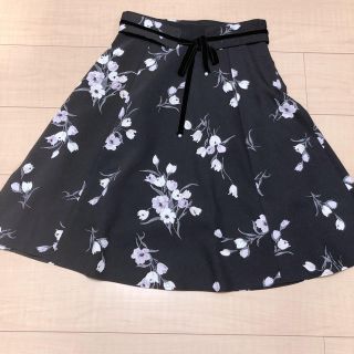 ミッシュマッシュ(MISCH MASCH)のミッシュマッシュ　膝丈花柄スカート(ひざ丈スカート)