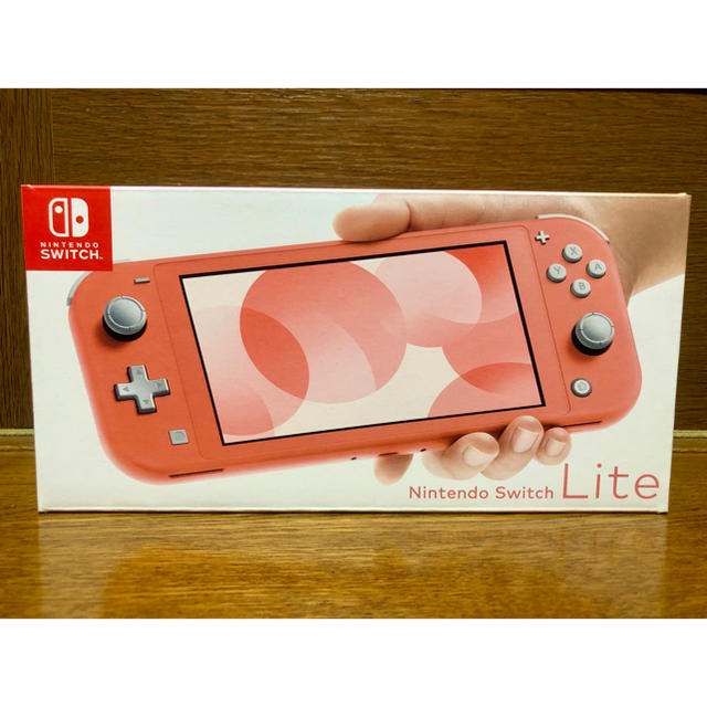 Switch  Light(スイッチ ライト) コーラル 新品未開梱品