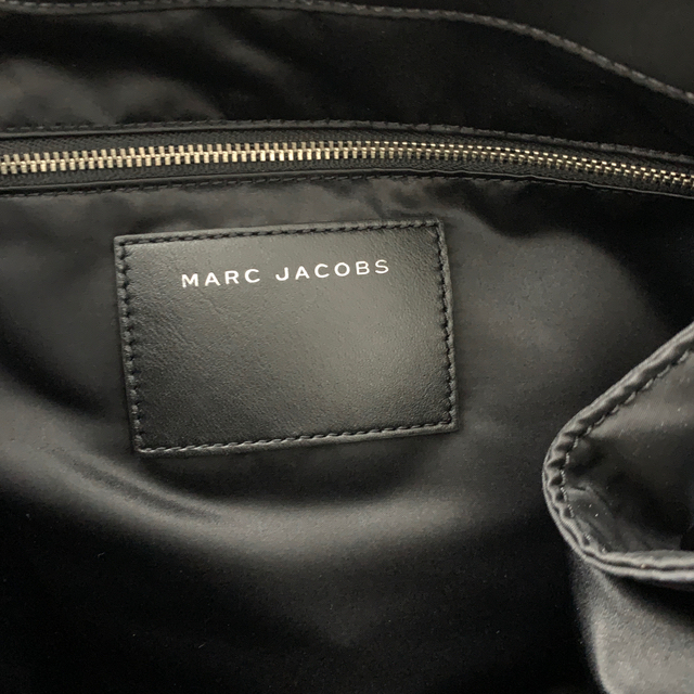 MARC JACOBS(マークジェイコブス)の【極美品】MARC JACOBSスポーツトートナイロンバック(匿名発送) レディースのバッグ(トートバッグ)の商品写真