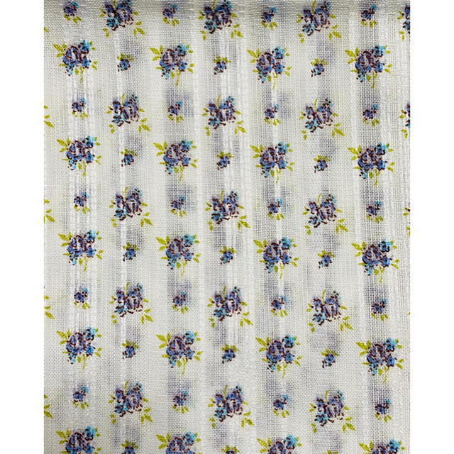 ストライプ織に花柄 生地 112cm 1 5m 綿100 紫 小花柄 の通販 By みかん S Shop ラクマ ストライプ織に花柄 生地 112cm 1 5m 綿100 紫 小花柄 の通販 By みかん S Shop ラクマ