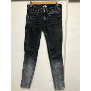 トミーヒルフィガー(TOMMY HILFIGER)のHILFIGER DENIM ブラックグラデーション　デニムパンツ　レディース(デニム/ジーンズ)