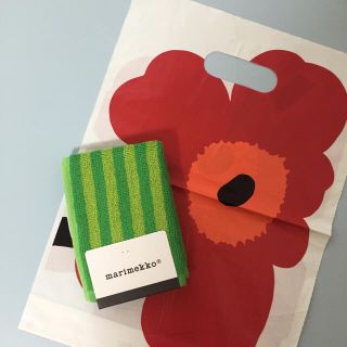 マリメッコ(marimekko)の新品・ミニタオル(タオル/バス用品)