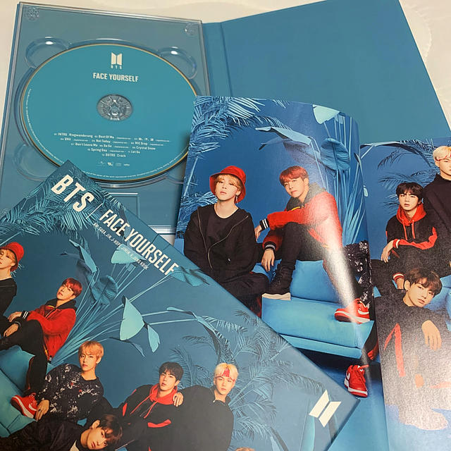 防弾少年団(BTS)(ボウダンショウネンダン)のBTS アルバム エンタメ/ホビーのCD(K-POP/アジア)の商品写真