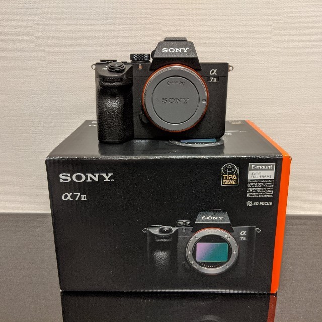 M様専用 SONY α7Ⅲ 本体 スマホ/家電/カメラのカメラ(ミラーレス一眼)の商品写真