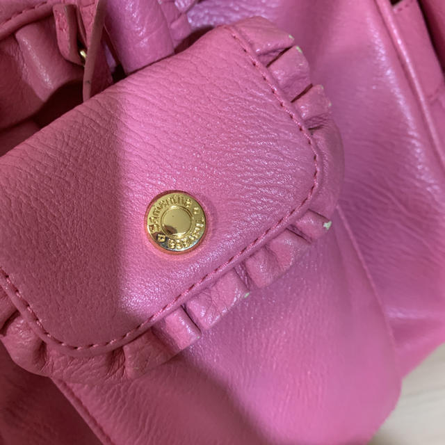Samantha Thavasa(サマンサタバサ)のサマンサタバサ  バッグ　フリル　ピンク レディースのバッグ(ハンドバッグ)の商品写真
