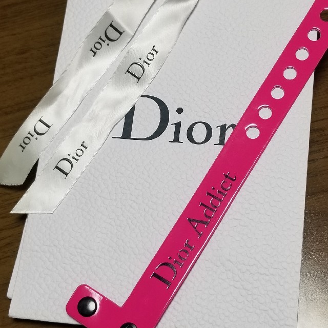 Dior(ディオール)の正規新品未使用DiorクリスチャンディオールADDICTラバーブレスレットセット レディースのアクセサリー(ブレスレット/バングル)の商品写真