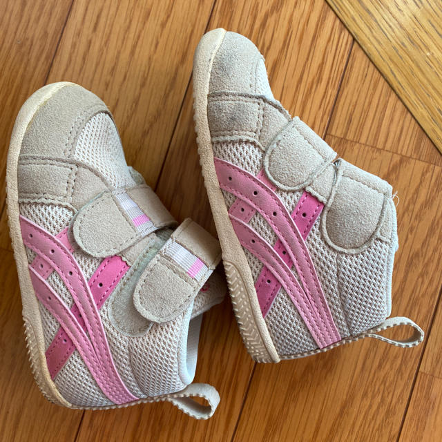 asics(アシックス)のアシックススニーカー13.0 キッズ/ベビー/マタニティのベビー靴/シューズ(~14cm)(スニーカー)の商品写真