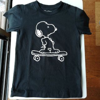 KAWS&UNIQLO　コラボ　Tシャツ　110cm(Tシャツ/カットソー)