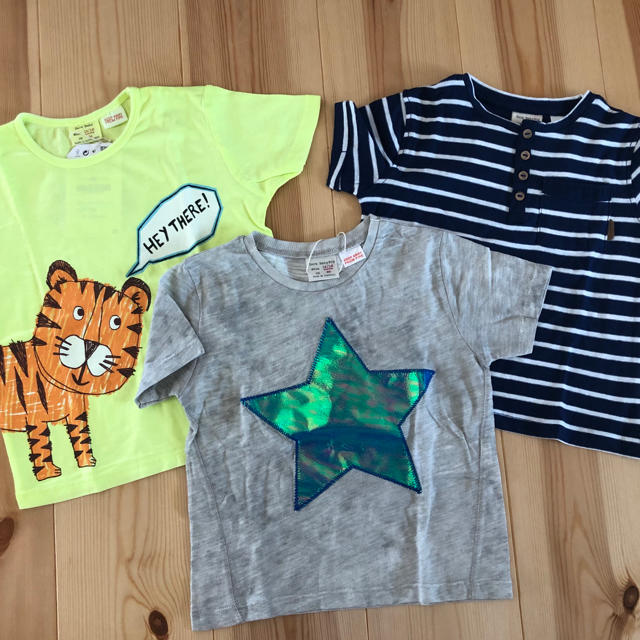 ZARA KIDS(ザラキッズ)の新品未使用、ZARA BABY のTシャツ3枚セット　86 キッズ/ベビー/マタニティのベビー服(~85cm)(Ｔシャツ)の商品写真