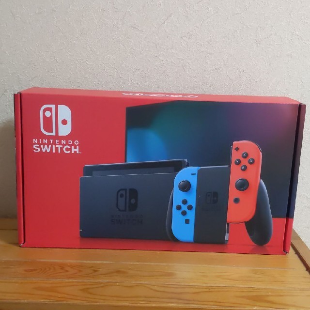 任天堂スイッチ　新型　新品