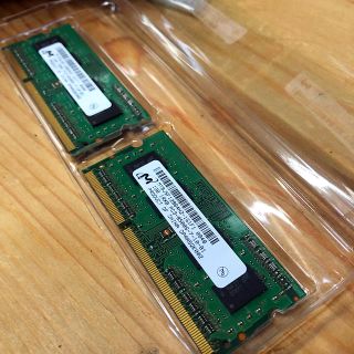 マック(Mac (Apple))のメモリ　2GB (1×2)MacBook pro純正(PC周辺機器)