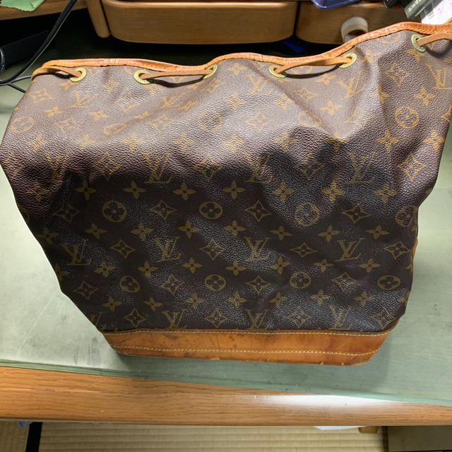 バッグlouis vuitton ルイ・ヴィトン　バック