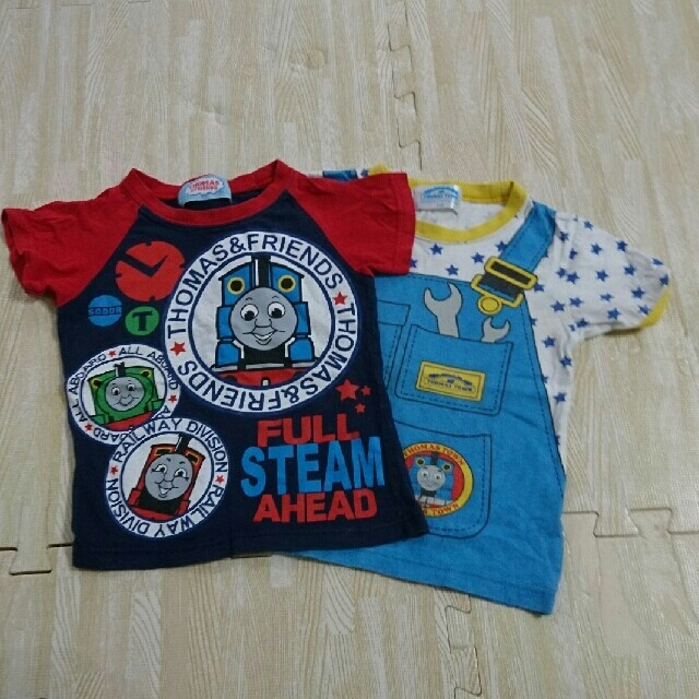 トーマス Tシャツ 二枚セット キッズ/ベビー/マタニティのキッズ服男の子用(90cm~)(Tシャツ/カットソー)の商品写真