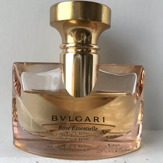 ブルガリ(BVLGARI)のブルガリローズエッセンシャル30ml(香水(女性用))