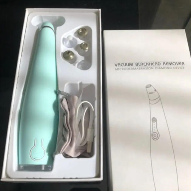 VACUUM BLACKHEAD REMOVER 毛穴吸引器 スポットクリア スマホ/家電/カメラの美容/健康(フェイスケア/美顔器)の商品写真