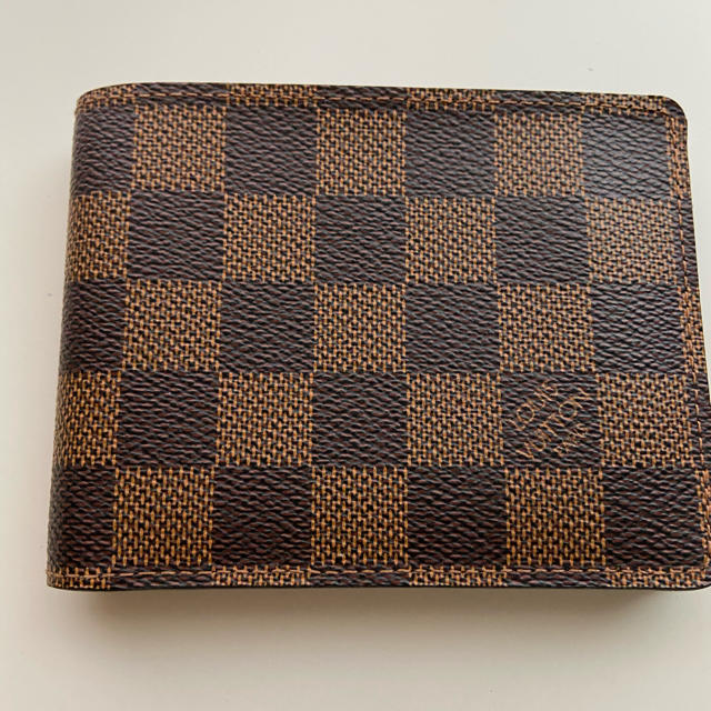 LOUIS VUITTON(ルイヴィトン)の　ルイヴィトン ダミエ 二つ折り財布　美品 メンズのファッション小物(折り財布)の商品写真