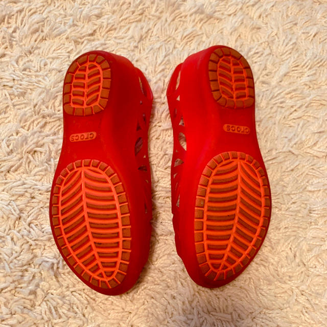 crocs(クロックス)のクロックス♡22センチサンダル キッズ/ベビー/マタニティのキッズ靴/シューズ(15cm~)(サンダル)の商品写真