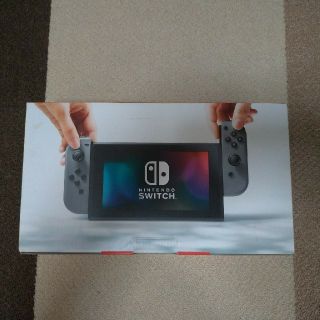 ニンテンドースイッチ　本体　旧型(家庭用ゲーム機本体)