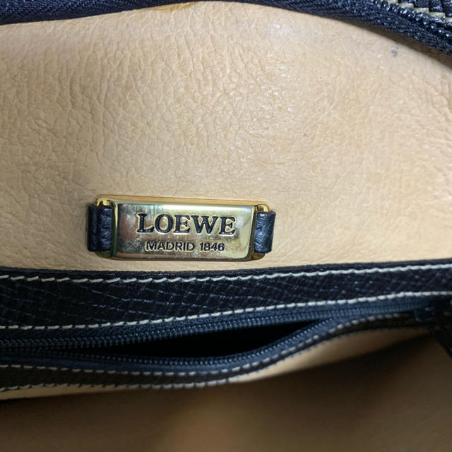 LOEWE(ロエベ)のロエベ　ショルダーバッグ メンズのバッグ(ショルダーバッグ)の商品写真