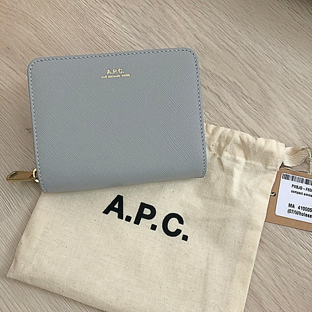 a.p.c  エマニエルコンパクトウォレットファッション小物