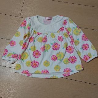 アカチャンホンポ(アカチャンホンポ)の新品未使用⭐女の子花柄長袖(Tシャツ/カットソー)