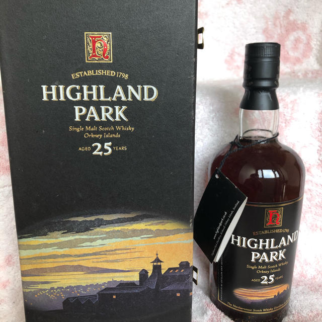 ハイランドパーク　25年　HIGHLAND PARK 25