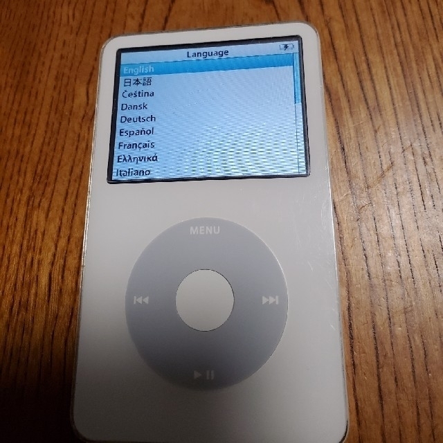 Apple(アップル)のApple iPod classic video60G、ホワイト、中古 スマホ/家電/カメラのオーディオ機器(ポータブルプレーヤー)の商品写真