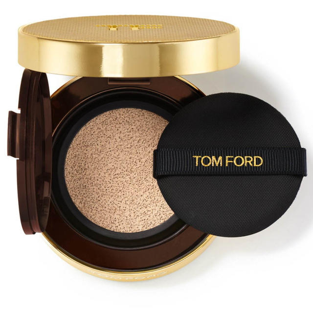 TOM FORD(トムフォード)のトムフォードクッションファンデ♡免税店限定商品 コスメ/美容のベースメイク/化粧品(ファンデーション)の商品写真