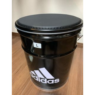 アディダス(adidas)のアディ缶　2020(座椅子)