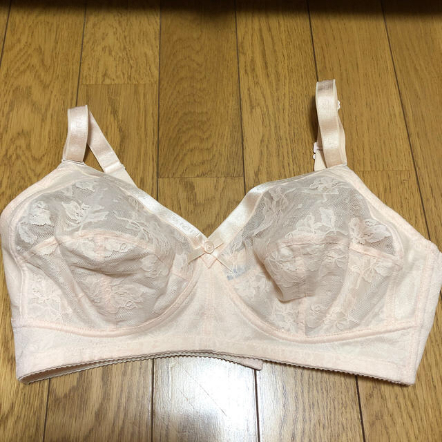 シャルレ(シャルレ)のシャルレブラジャー　 レディースの下着/アンダーウェア(ブラ)の商品写真