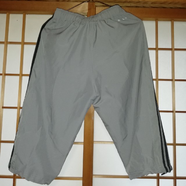 adidas(アディダス)の【美品】adidas　ハーフパンツ　JM　ショートパンツ　アディダス キッズ/ベビー/マタニティのキッズ服男の子用(90cm~)(パンツ/スパッツ)の商品写真