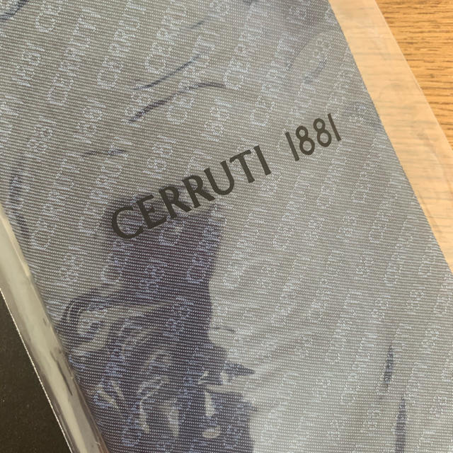 Cerruti(セルッティ)のネクタイ新品　セルッティ メンズのファッション小物(ネクタイ)の商品写真