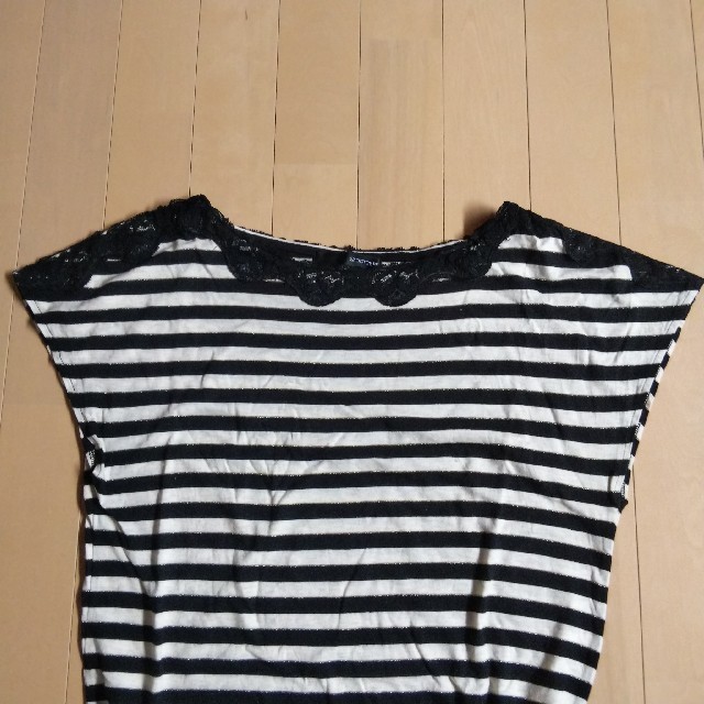 22 OCTOBRE(ヴァンドゥーオクトーブル)の値下げ  22オクトーブル  ボーダーTシャツ レディースのトップス(Tシャツ(半袖/袖なし))の商品写真