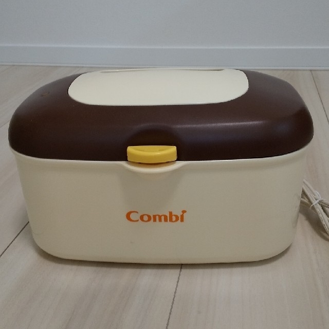 combi(コンビ)のコンビ おしりふきウォーマー クイックウォーマー キッズ/ベビー/マタニティのおむつ/トイレ用品(ベビーおしりふき)の商品写真