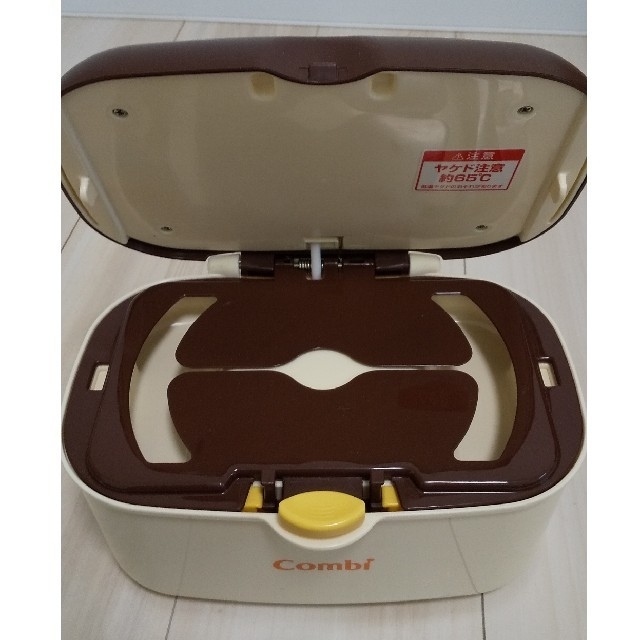 combi(コンビ)のコンビ おしりふきウォーマー クイックウォーマー キッズ/ベビー/マタニティのおむつ/トイレ用品(ベビーおしりふき)の商品写真