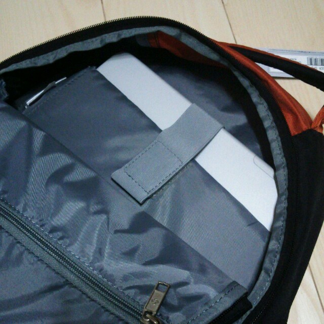 Samsonite(サムソナイト)の激安 新品 サムソナイト バックパック レディースのバッグ(リュック/バックパック)の商品写真