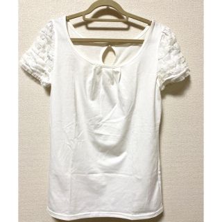 袖フリル白Tシャツ(Tシャツ(半袖/袖なし))