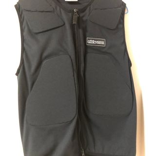 バートン(BURTON)のebsのプロテクター(ウエア/装備)