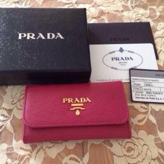 プラダ(PRADA)のプラダ 新品 キーケース レザー(キーケース)