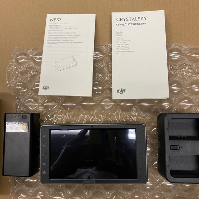 DJI モニターCRYSTALSKY 5.5インチ　未使用 スマホ/家電/カメラのPC/タブレット(ディスプレイ)の商品写真